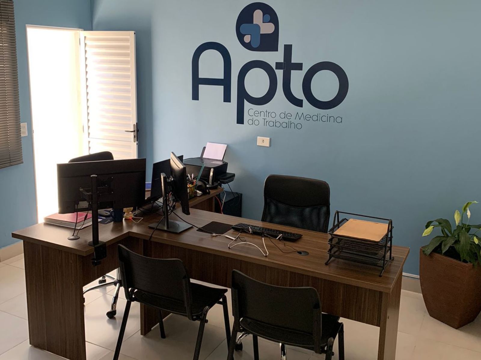 Apto (10)